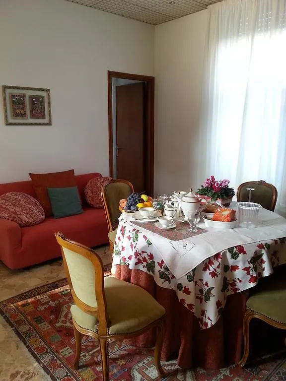 B&B Gloria Gallarate 0*,